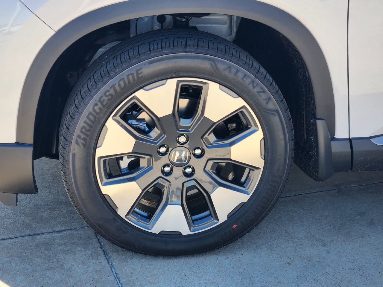 New 2026 Honda Pilot Elite image 8