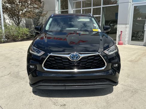 Used 2023 Toyota Highlander Limited image 5