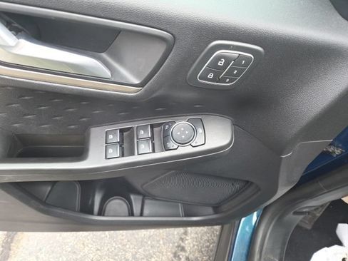 Used 2020 Ford Escape SEL AWD/4WD image 11