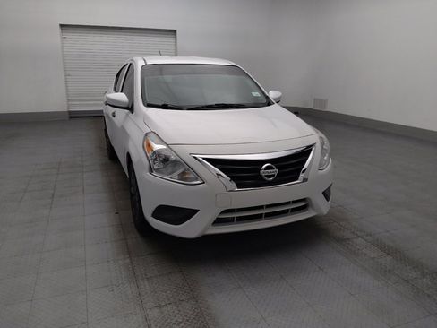 Used 2019 Nissan Versa S Plus FWD image 14