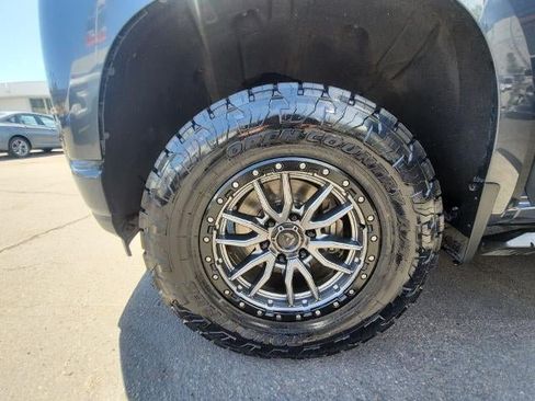 Used 2021 Chevrolet Silverado 1500 RST AWD/4WD image 34