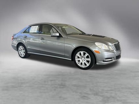 Used 2012 Mercedes-Benz E 350 Sedan image 2