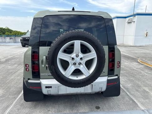 Used 2020 Land Rover Defender 110 HSE AWD/4WD image 16