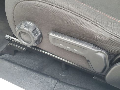 Used 2023 Jeep Wrangler Unlimited Rubicon image 20