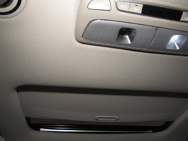 Used 2022 Kia Telluride S AWD/4WD image 40