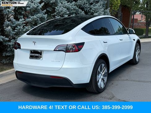 Used 2023 Tesla Model Y Long Range AWD/4WD image 7