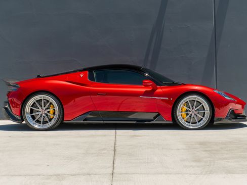 Used 2022 Maserati MC20 Coupe RWD image 8