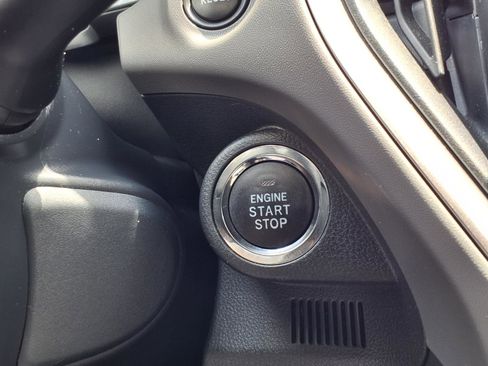 Certified 2024 Subaru Crosstrek 2.0i Premium image 11