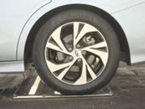 Used 2024 Subaru Legacy Premium image 12