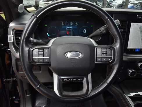 Used 2024 Ford F350 Platinum w/ FX4 Off-Road Package AWD/4WD image 22
