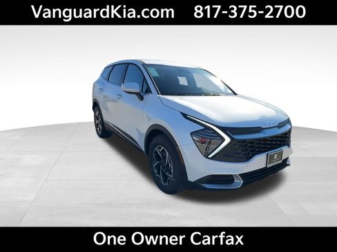 Certified 2025 Kia Sportage LX image 2