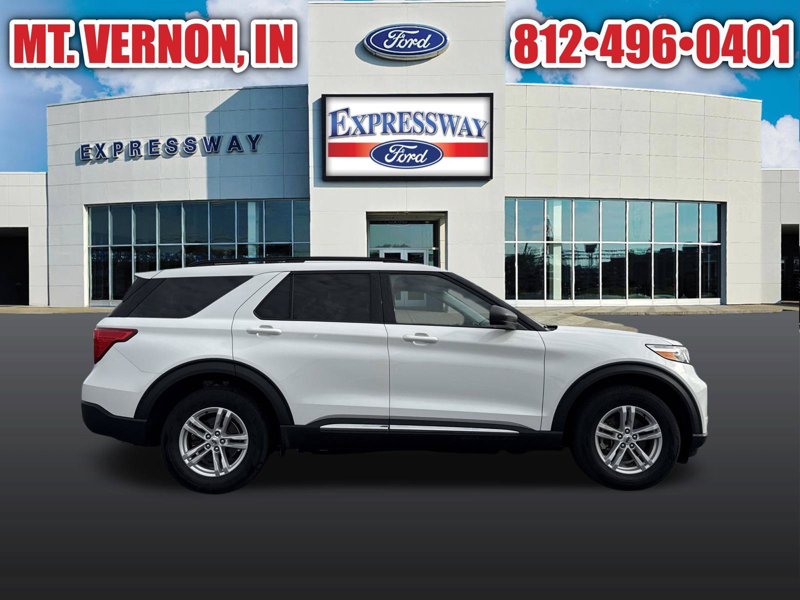 Used 2024 Ford Explorer XLT w/ Equipment Group 202A AWD/4WD image 4