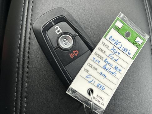 Used 2024 Ford Bronco Sport Badlands image 37