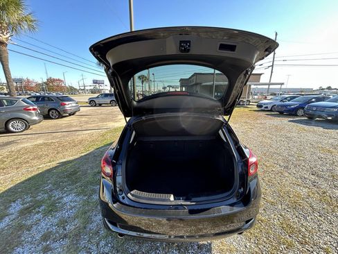 Used 2018 MAZDA MAZDA3 Touring image 9