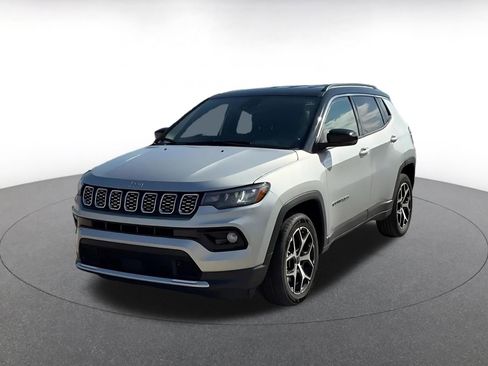 Used 2025 Jeep Compass Limited AWD/4WD image 7