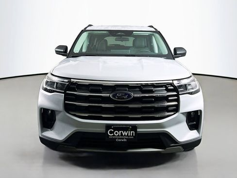 New 2026 Ford Explorer Active w/ Active Comfort Package image 4