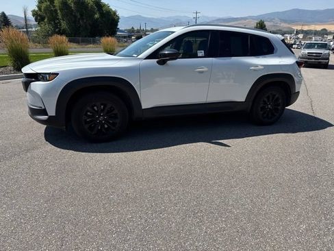 Used 2024 MAZDA CX-50 AWD 2.5 S w/ Cargo Package image 2