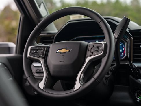 New 2026 Chevrolet Silverado 3500 LTZ w/ LTZ Plus Package image 34
