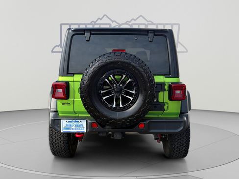Used 2025 Jeep Wrangler Unlimited Rubicon w/ XTREMEE 35" Tire Package AWD/4WD image 4