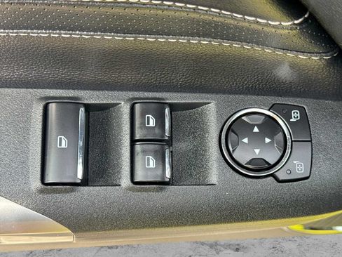 Used 2021 Ford Mustang GT Premium RWD image 17