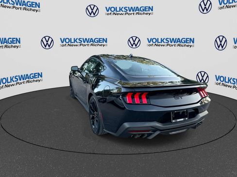 Used 2025 Ford Mustang GT Premium RWD image 12