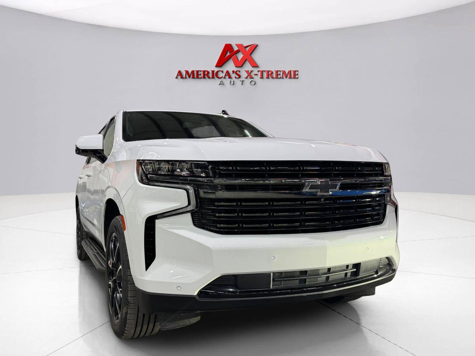 Used 2022 Chevrolet Tahoe RST w/ Luxury Package AWD/4WD image 8