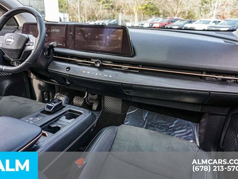 Used 2023 Nissan Ariya FWD image 24