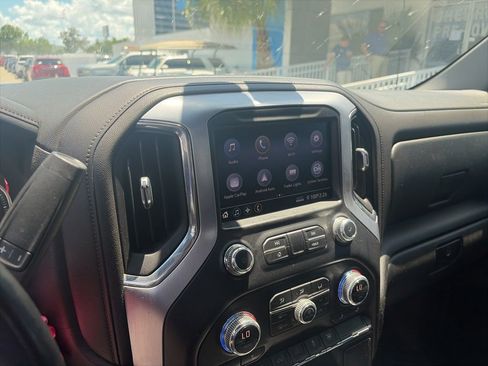 Used 2020 GMC Sierra 1500 Elevation w/ Elevation Value Package RWD image 14