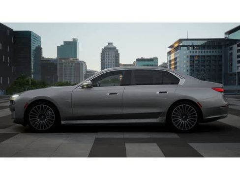 New 2026 BMW i7 eDrive50 w/ Executive Package image 4