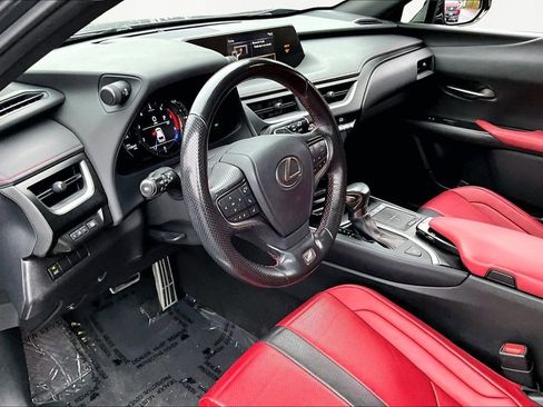Used 2019 Lexus UX 200 F Sport w/ F Sport Premium Package image 12