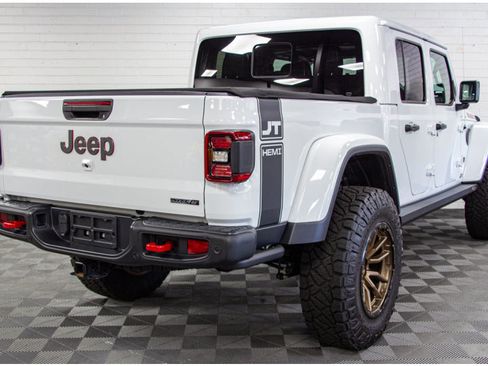 Used 2020 Jeep Gladiator Rubicon AWD/4WD image 3