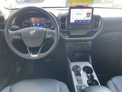 Used 2023 Ford Bronco Sport Outer Banks w/ Tech Package image 12