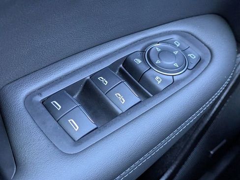 Certified 2024 Cadillac XT6 Premium Luxury image 25