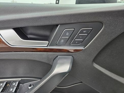 Used 2018 Audi Q5 2.0T Premium image 16