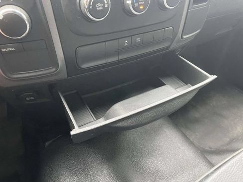 Used 2015 RAM 1500 Tradesman AWD/4WD image 29