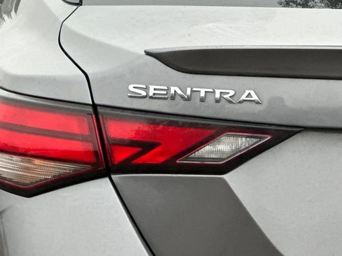 Used 2021 Nissan Sentra SR image 15