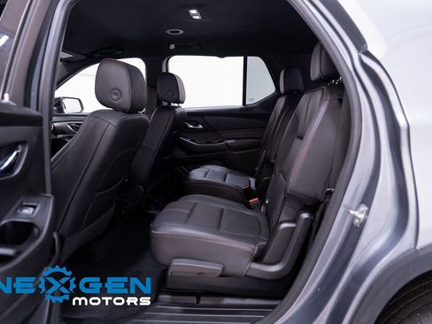 Used 2023 Chevrolet Traverse RS w/ LPO, Floor Liner Package AWD/4WD image 42