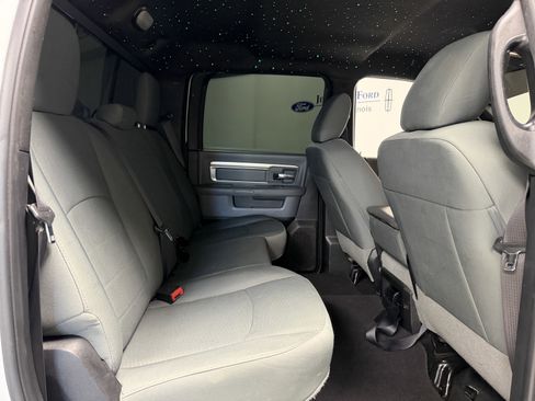 Used 2016 RAM 2500 SLT image 22