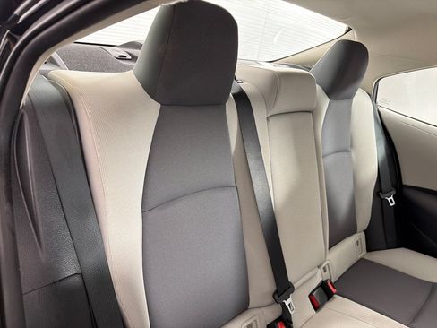 Used 2024 Toyota Corolla LE FWD image 18