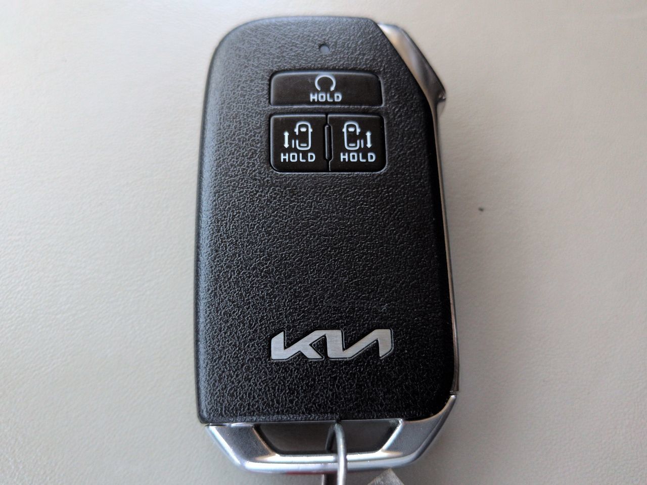 Used 2023 Kia Carnival LX FWD image 30