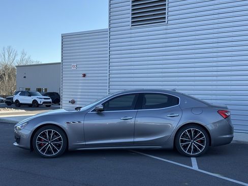 Used 2019 Maserati Ghibli S GranLusso image 13