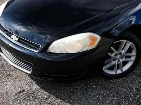 Used 2013 Chevrolet Impala LTZ FWD image 28