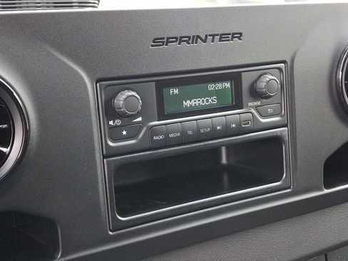New 2025 Mercedes-Benz Sprinter 2500 image 15