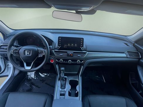Used 2021 Honda Accord LX image 10