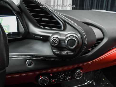 Used 2019 Ferrari 488 GTB image 17