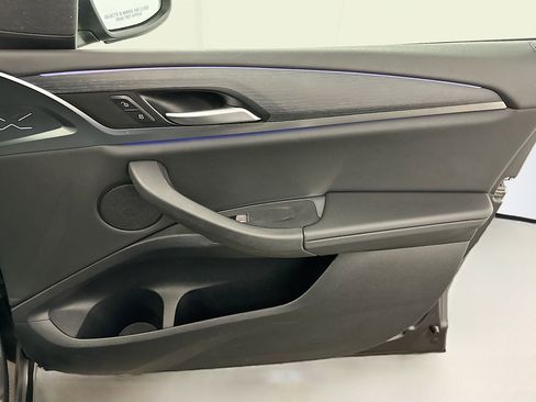 Used 2024 BMW X3 xDrive30i w/ Convenience Package image 35