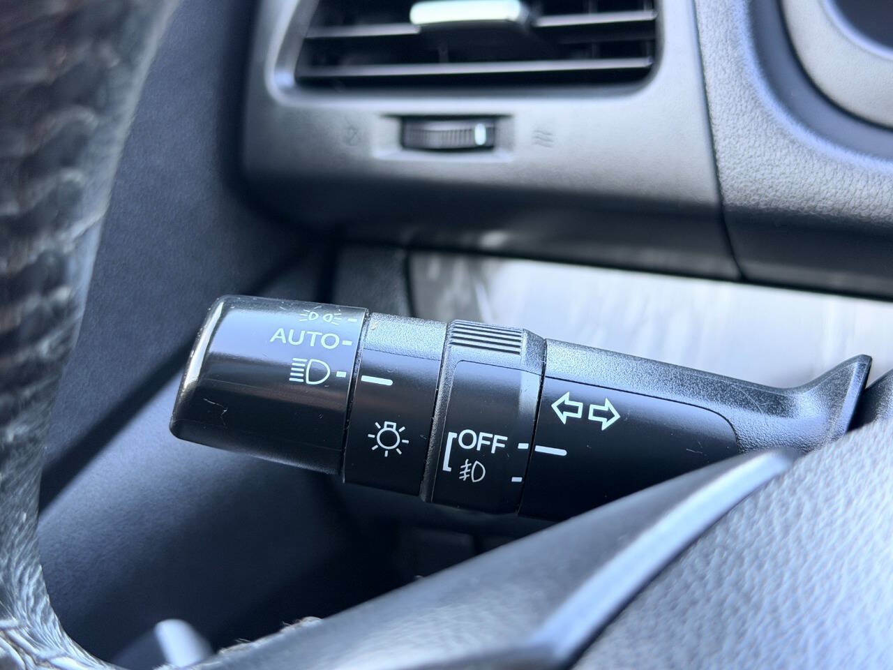 Used 2012 Honda CR-V EX-L image 32