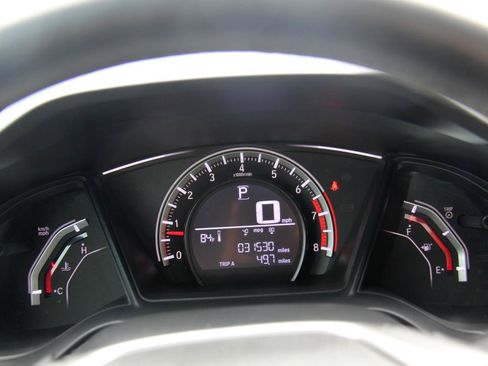 Used 2018 Honda Civic Sport image 13