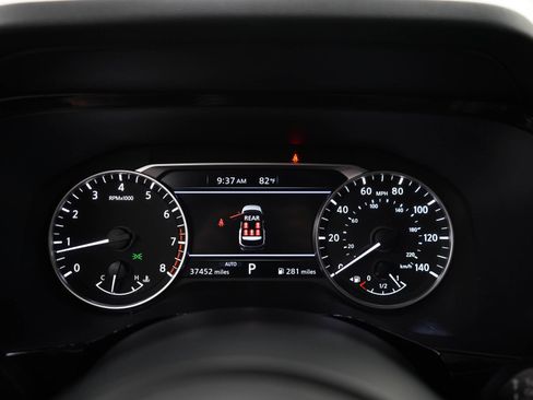 Used 2024 Nissan Pathfinder Rock Creek AWD/4WD image 28