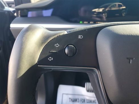 Used 2023 Tesla Model X Standard Range image 24